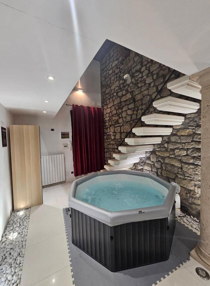 White Loft & Spa Viterbo Exterior photo